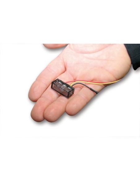 Lampa spate cu LED SHIN YO Cube-H cu 3 SMD-uri pentru instalare.