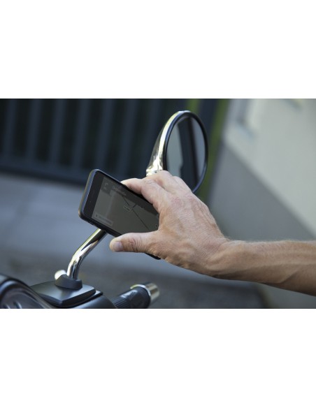 SP-CONNECT Moto Bundle fixed on Mirror iPhone 11/XR