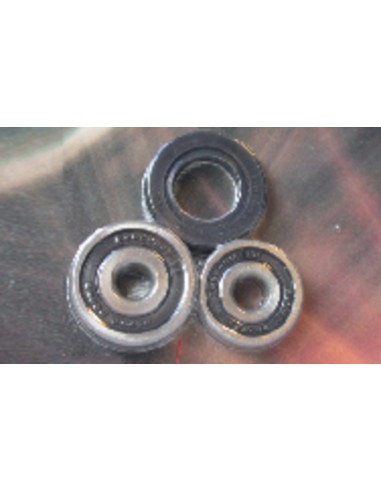 PIVOT WORKS Front Wheel Bearings And Seals Kit