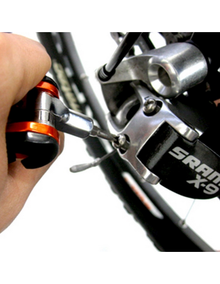 SUPER B 7 In 1 Folding Tool