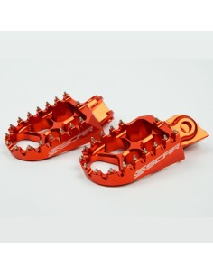 SCAR EVO Foot Pegs Orange