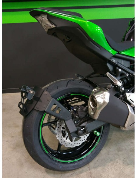 ACCESS DESIGN Suport plăcuță de înmatriculare „montat pe roți” negru Kawasaki Z900