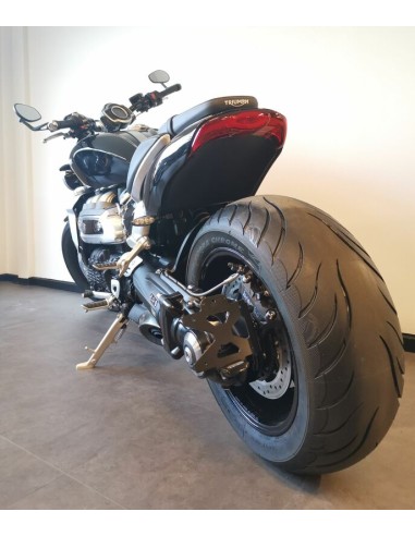 ACCESS DESIGN Suport lateral pentru plăcuță de înmatriculare Triumph Rocket 3, negru