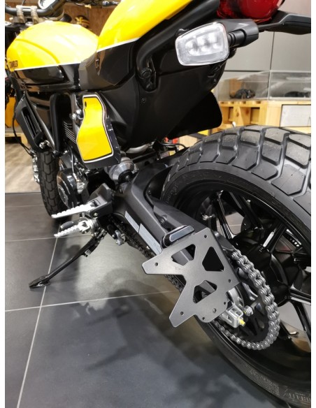 ACCESS DESIGN Suport lateral pentru plăcuță de înmatriculare Negru Ducati Scrambler 800