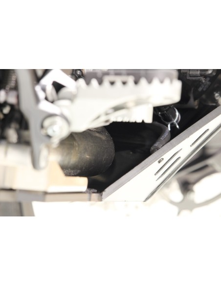 AXP Hard Skid Plate HDPE 8 mm - Husqvarna Norden 901